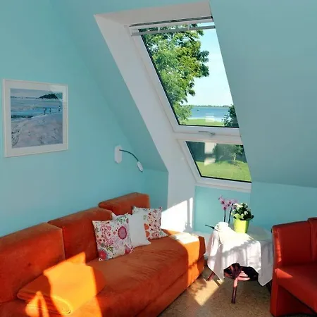 Crane Coast 度假居 Kinnbackenhagen