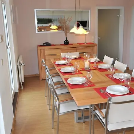 Crane Coast * Kinnbackenhagen